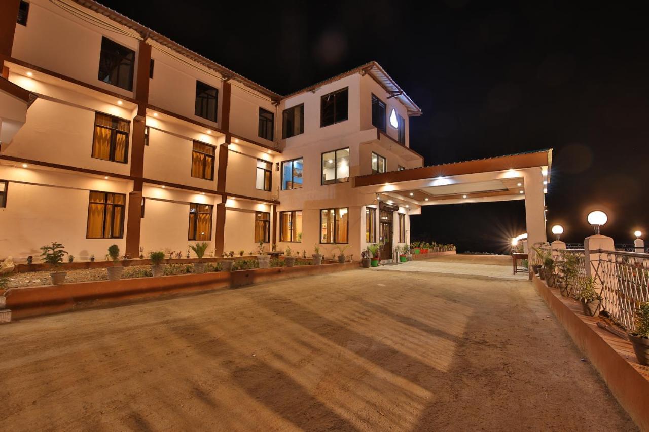 Hotel Amritara The Avadh Badrinath Zewnętrze zdjęcie